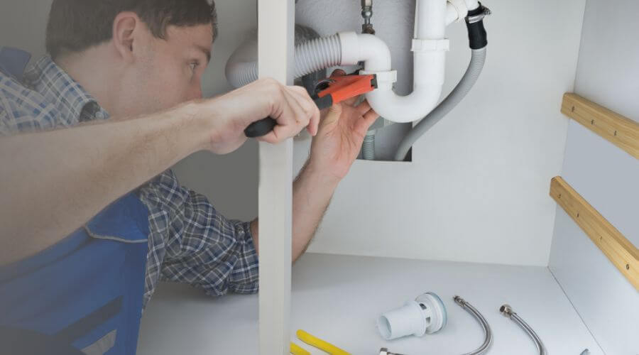 Local expert plumbing services in Leonard, MI